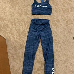 DYI Peloton bra and legging set size small